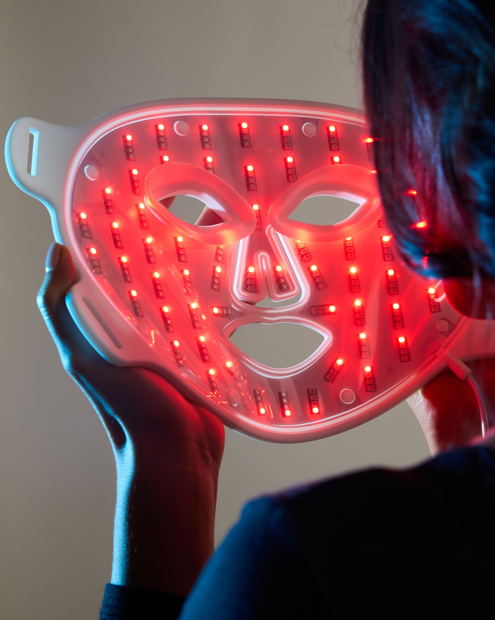 Advanced LED Light Facial & Chest Mask : 240 diodes 4 proven wavelengths
