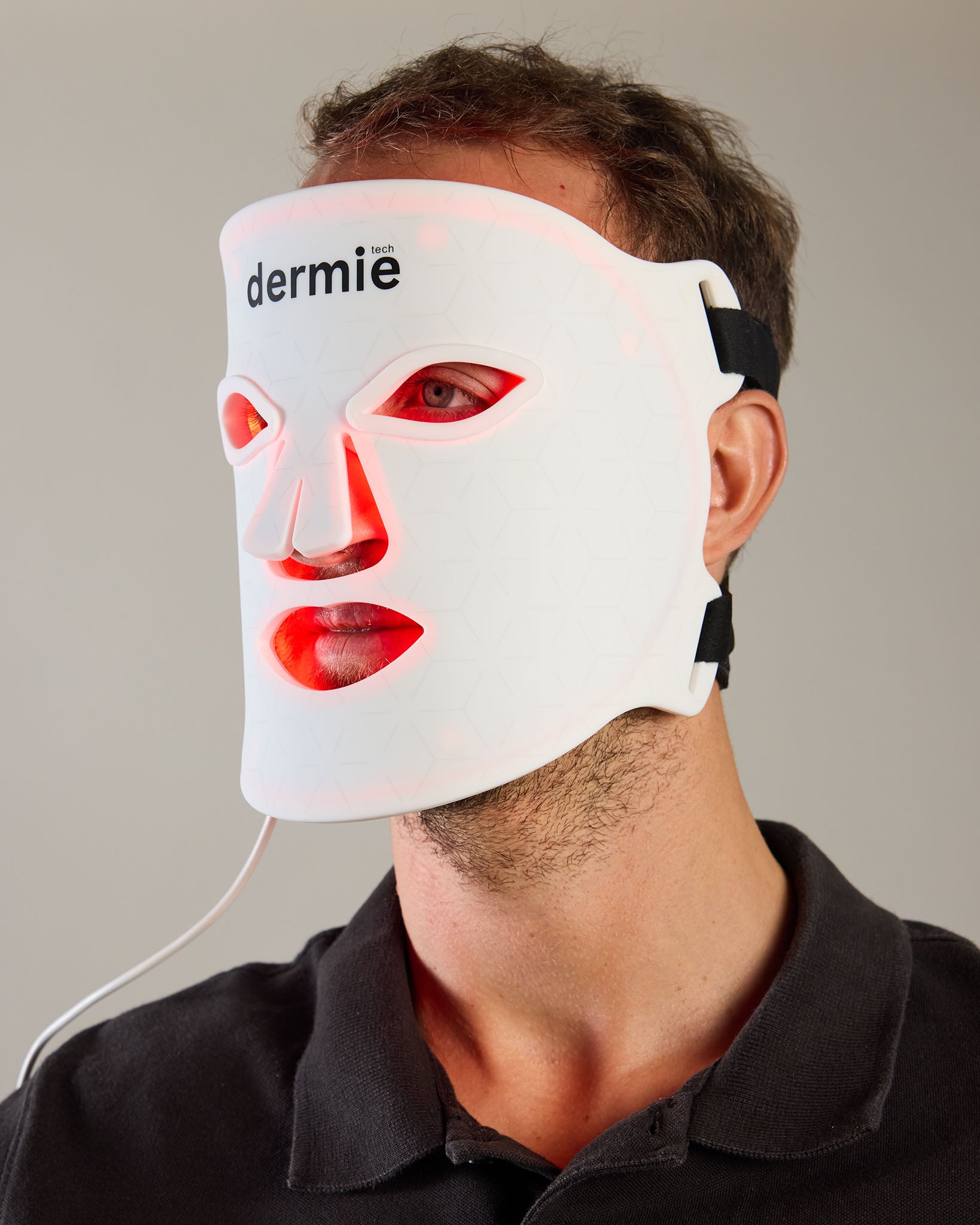 Advanced LED Light Facial & Chest Mask : 240 diodes 4 proven wavelengths
